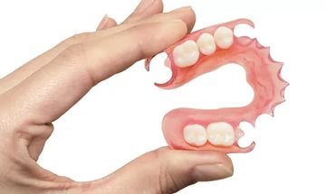 Мягкие зубные протезы