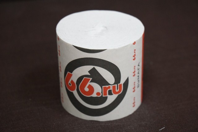 Изготовление туалетной бумаги 66 ру без втулки высота 8,8-9 см., длина 45-50 м. из макулатуры