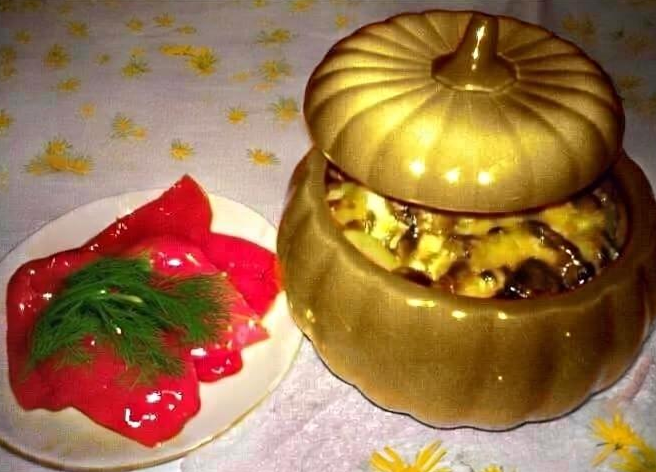 Рецепт Картошки в горшочках с грибами
