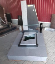 Памятники из гранита в Богдановиче