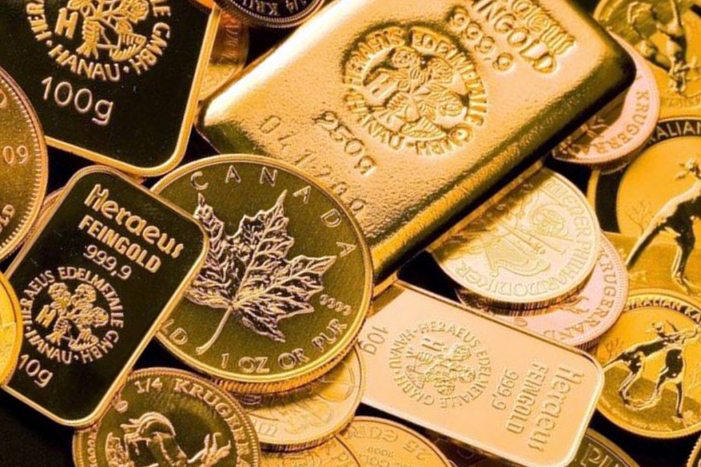 Сбербанк деньги в золото. Монета Золотая. Золотые инвестиционные монеты. Инвестиции в золотые монеты. Современные золотые монеты.